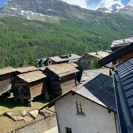 In Chalet Frohsinn, Central Saasfee Appartement *