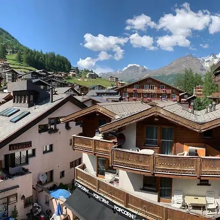 In Chalet Frohsinn, Central Saasfee Appartement