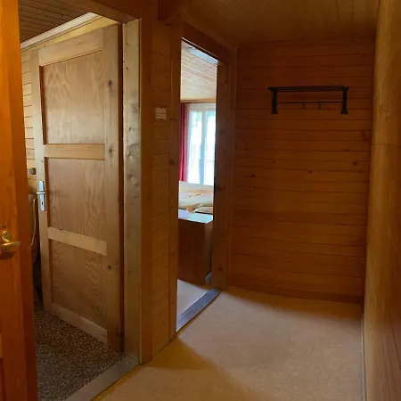 Appartement In Chalet Frohsinn, Central Saasfee *