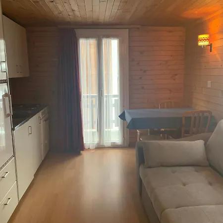Appartement In Chalet Frohsinn, Central Saasfee
